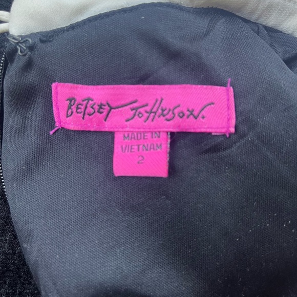 Betsey Johnson Women's Black Cap-sleeve Pearl-collar Dress S84-21 - Picture 4 of 7